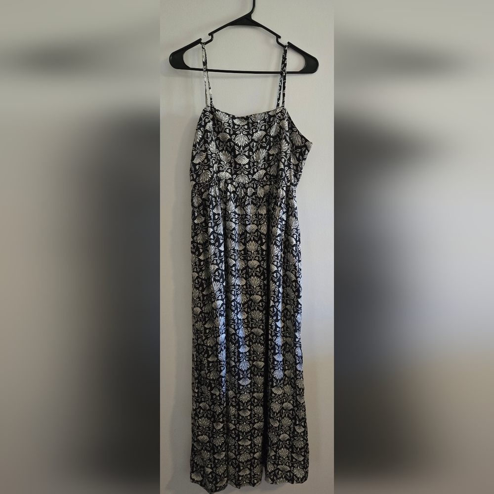 Natural Life L Black And White Maxi Dress
